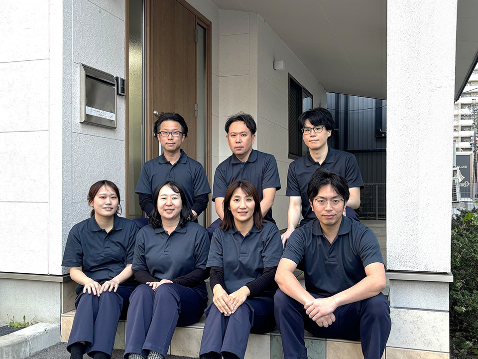 スタッフ集合写真